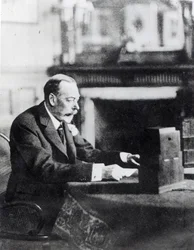 Roi George V